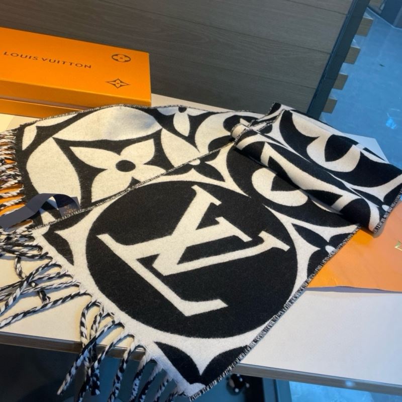 Louis Vuitton Scarf